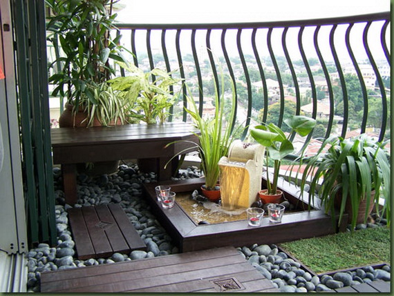 Tiny balcony space via stylisheve