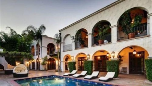 Hillary Duff's fancy Toluca Lake home