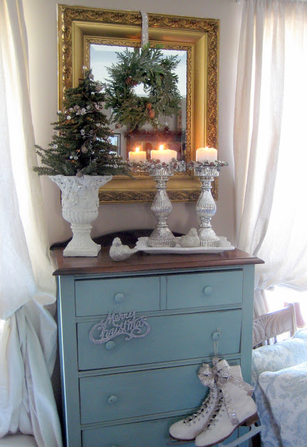 dresser decorate for holidays