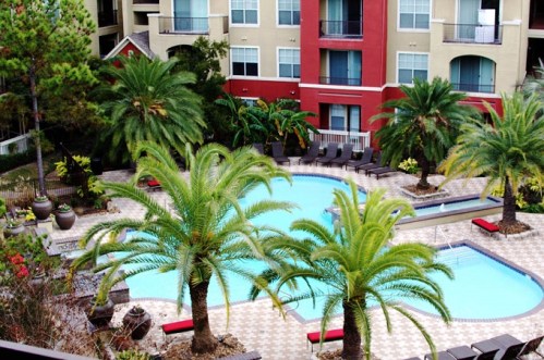 The Standard on West Dallas apartments in Houston TX