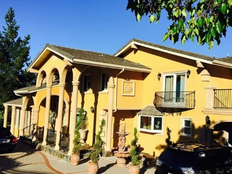 2545 Butternut Dr, Hillsborough