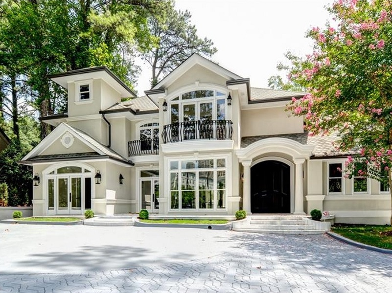 Mansion at 3511 Roxboro Road, Atlanta 