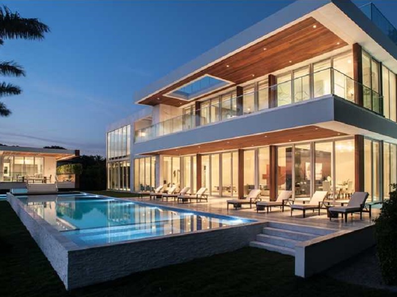 Contemporary Villa at 5446 N Bay Rd, Miami Beach