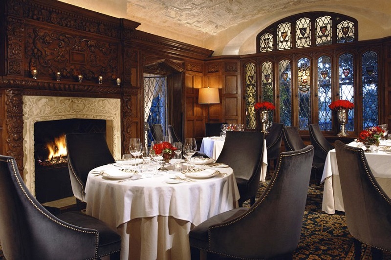 The Mansion Restaurant in Oak Lawn