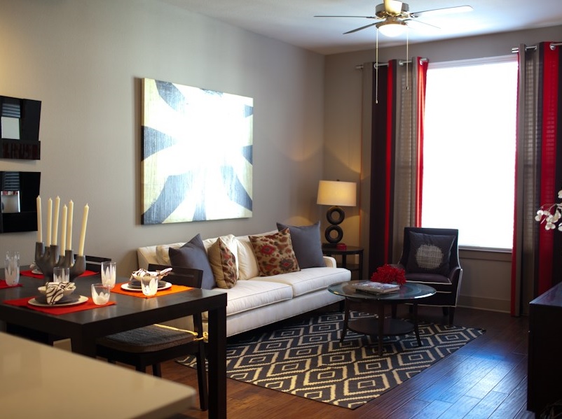 Studios for rent at The ICON at Ross