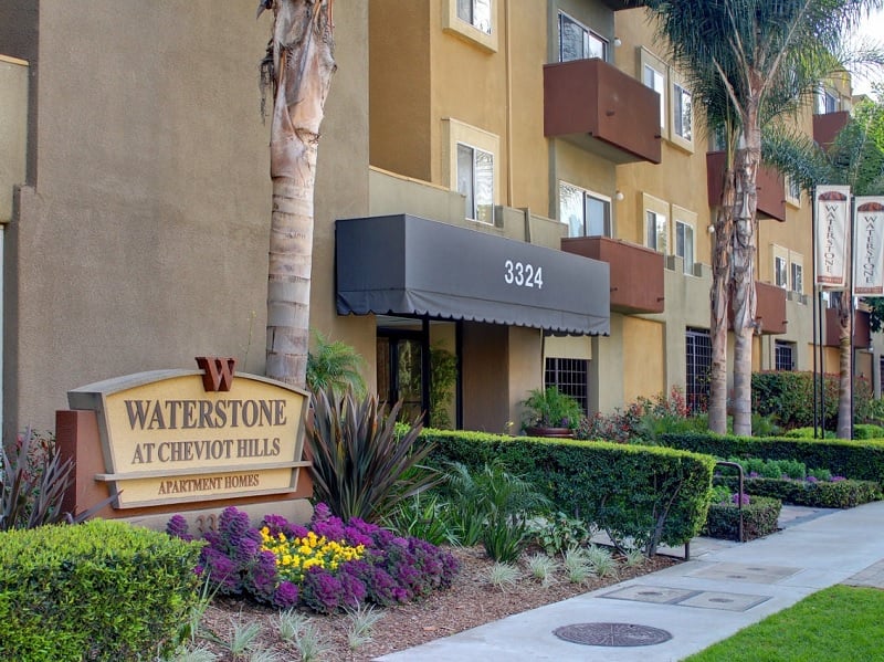 Waterstone-at-Cheviot-Hills-Apartments