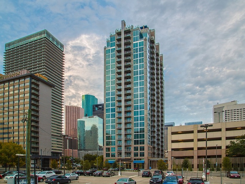 SkyHouse Houston