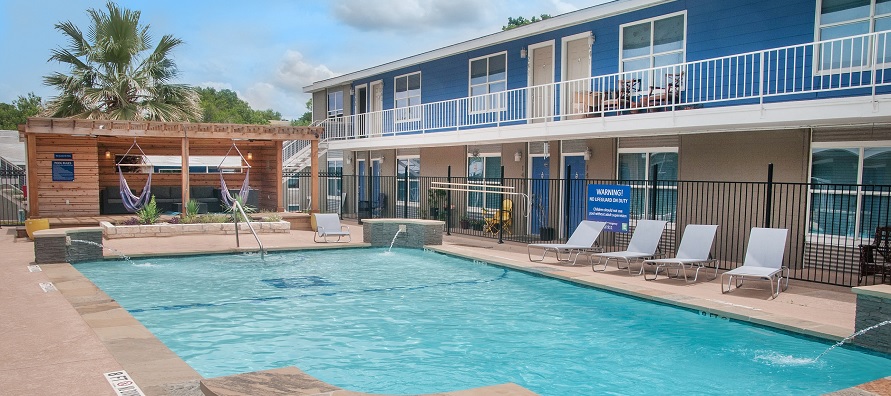 the-element-austin-apartments-featured