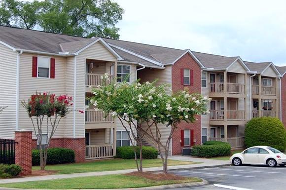 Oglethorpe Place Apartments in Atlanta