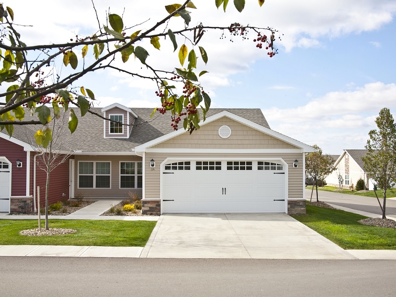 Retreat at Stonecrest by Redwood in Wadsworth