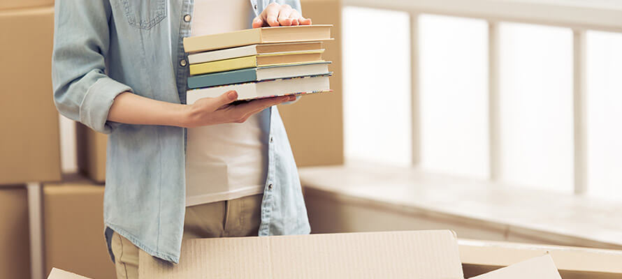 Dorm vs Off-Campus Apartment living - RentCafe.com