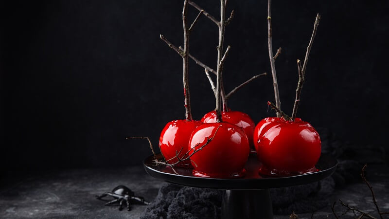 apples_twigs_candy_halloween