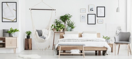 how-to-make-a-small-bedroom-look-bigger-featured