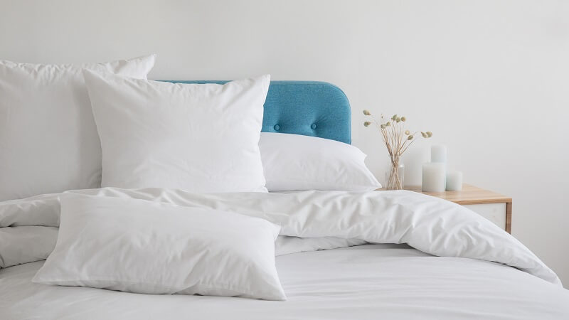 comfortable sheets guest room