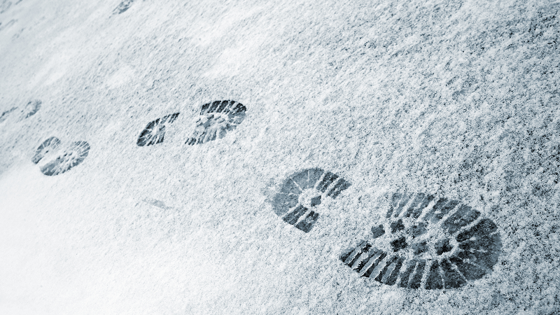 clean sidewalks during winter move