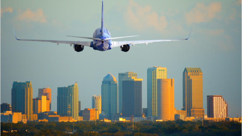 plane close to Tampa International Airport