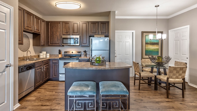 Hickory Point Apartments