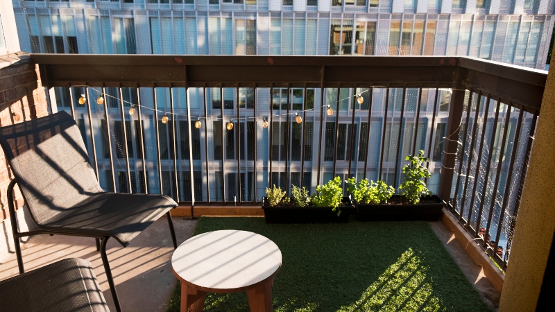 outdoor decor