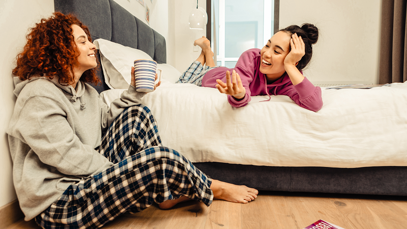 talk to roommate about party