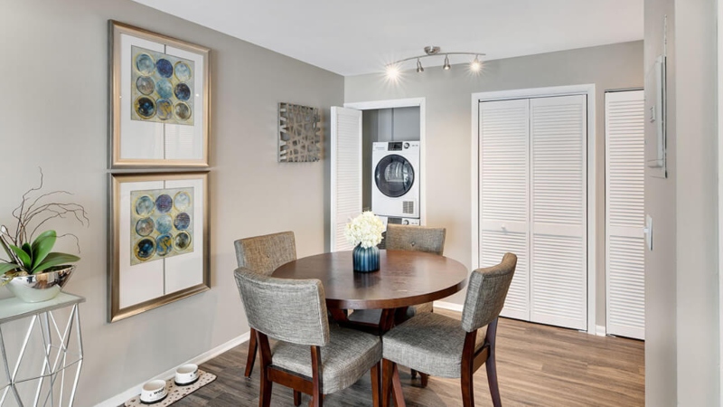 The ponds of naperville IL apartments