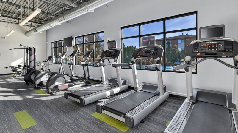 The Ponds of Naperville Apartments