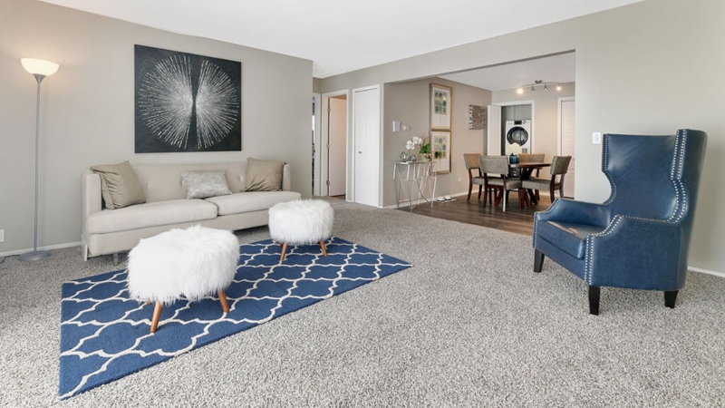 The Ponds of Naperville Apartments