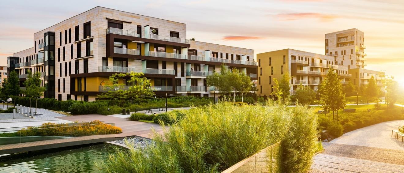 health pros and cons renting in small metro