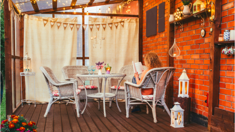 outdoor lighting scheme in Fort Lauderdale