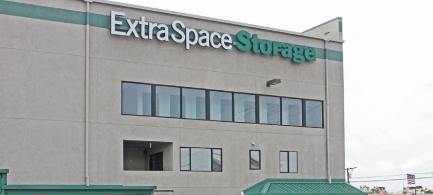 Extra Space Storage - 5855 West Centinela Avenue, Los Angeles, CA 90045 self storage facility