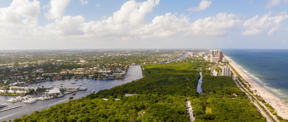 Aeriel view of Hugh Taylor Birch State Park in Fort Lauderdale, FL