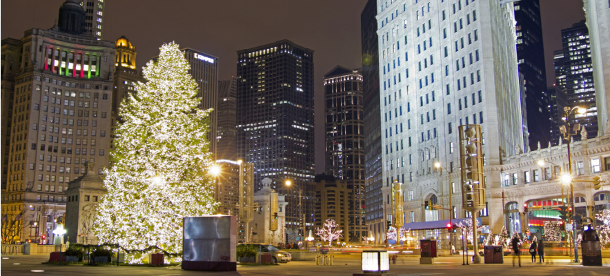 Christmas tree in downtown Chicago