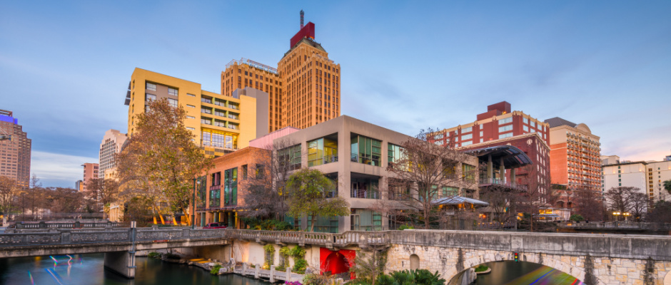 San Antonio TX skyline