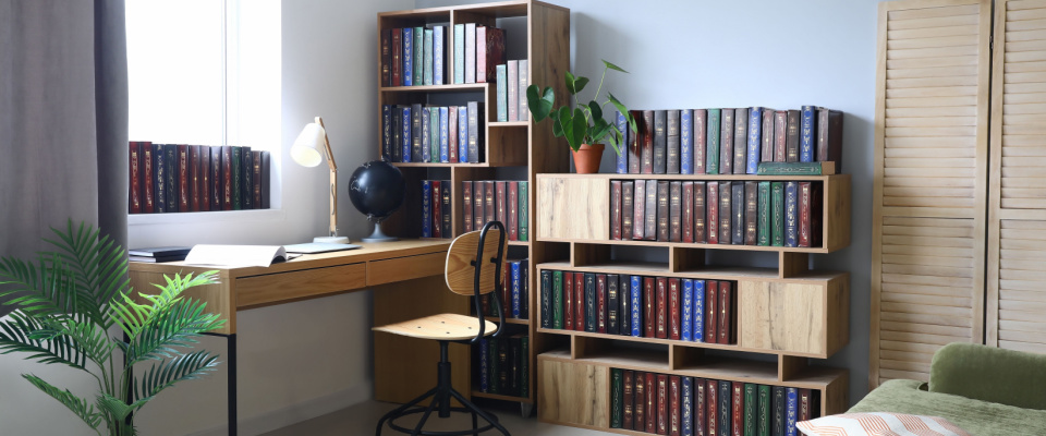 picture of bookcase secured to the wall