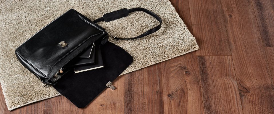 picture of bag on the rug in an apartment