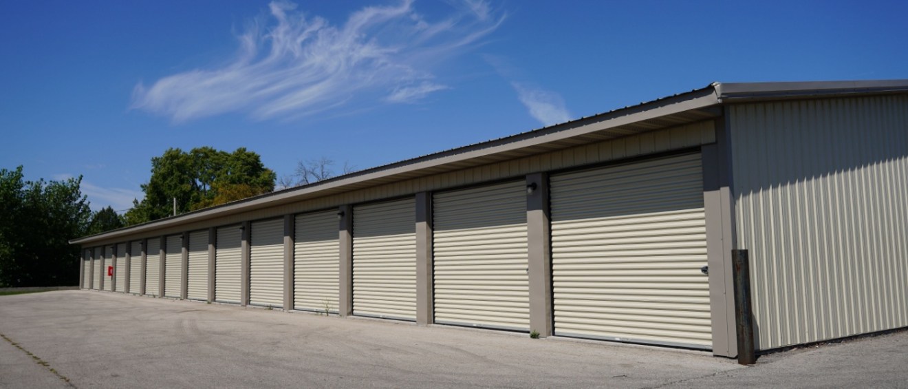 self storage unit organization