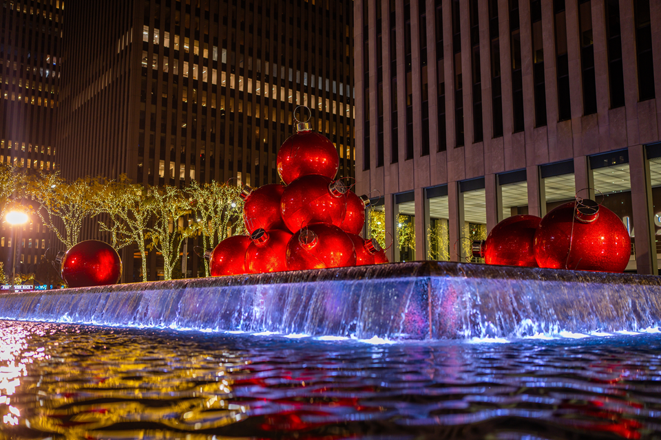 christmas ornaments in nyc