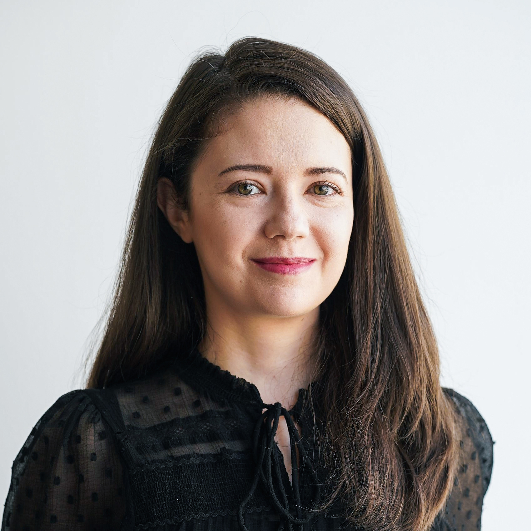 Roxana-Nica_author.jpg