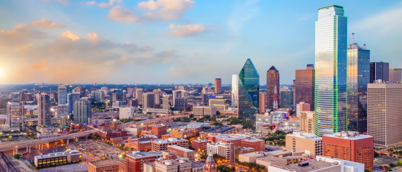 Dallas skyline view, highlighting the urban setting for renters exploring apartment options in the city.