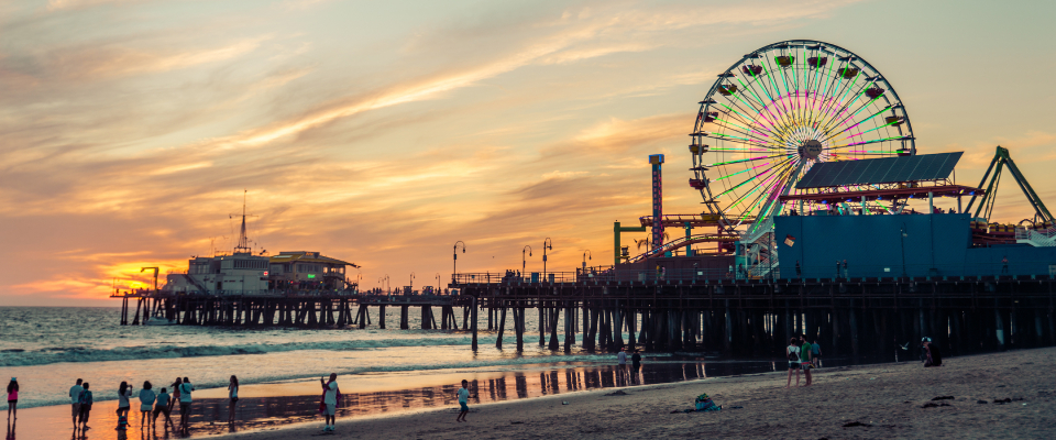 The Santa Monica pier in Los Angeles, the #7 city for renter engagement in the first half of 2025, pictured at dusk.