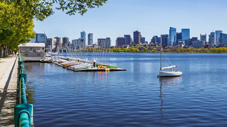 kayaking on the charles river in boston