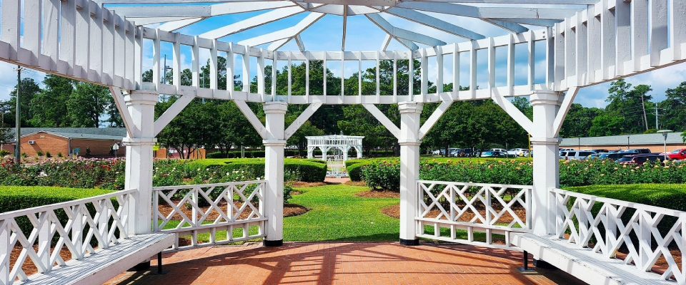 A photo of a gazebo in Fayetteville’s rose garden.
