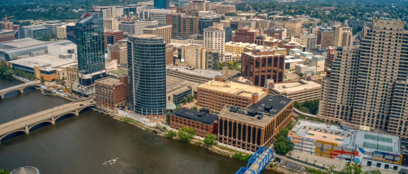 Downtown Grand Rapids offers plenty of rental options near the riverfront — a prime area for anyone looking for apartments in Grand Rapids, MI.