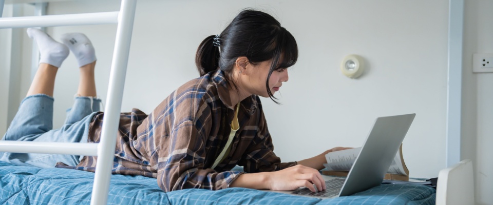 A student in off-campus housing.